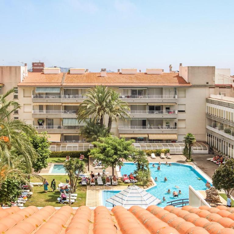 Beach Front Apartment In L'estartit - Apartamento de 2 dormitorios - 1