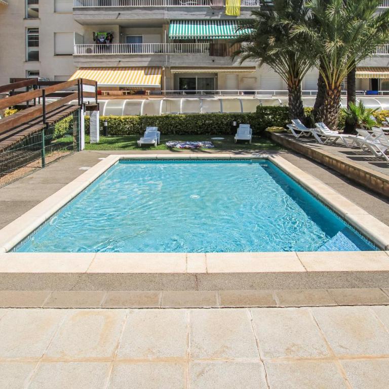 Beach Front Apartment In L'estartit - Apartamento de 2 dormitorios - 11