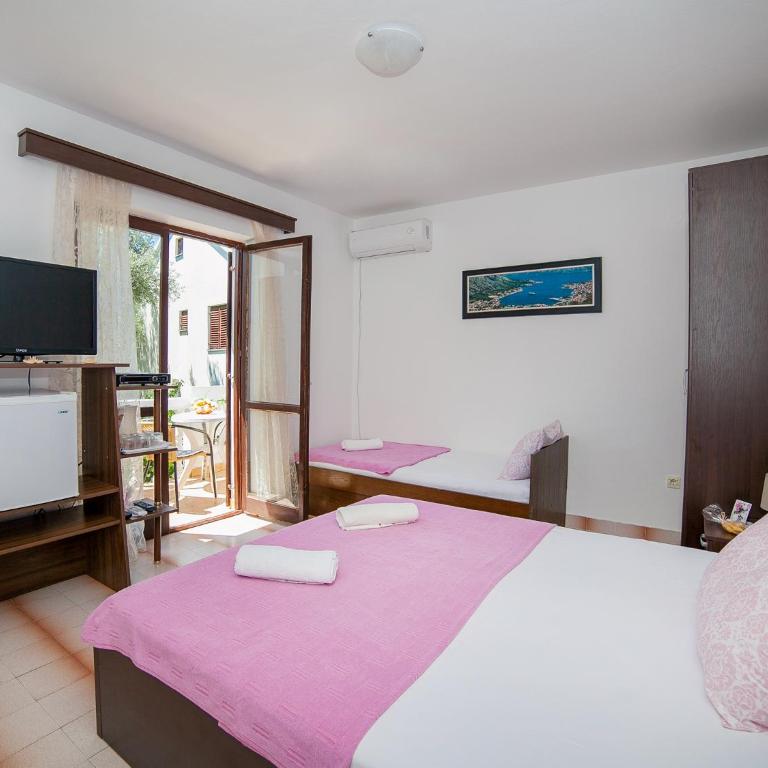 Rooms Garden - Double Room - 17