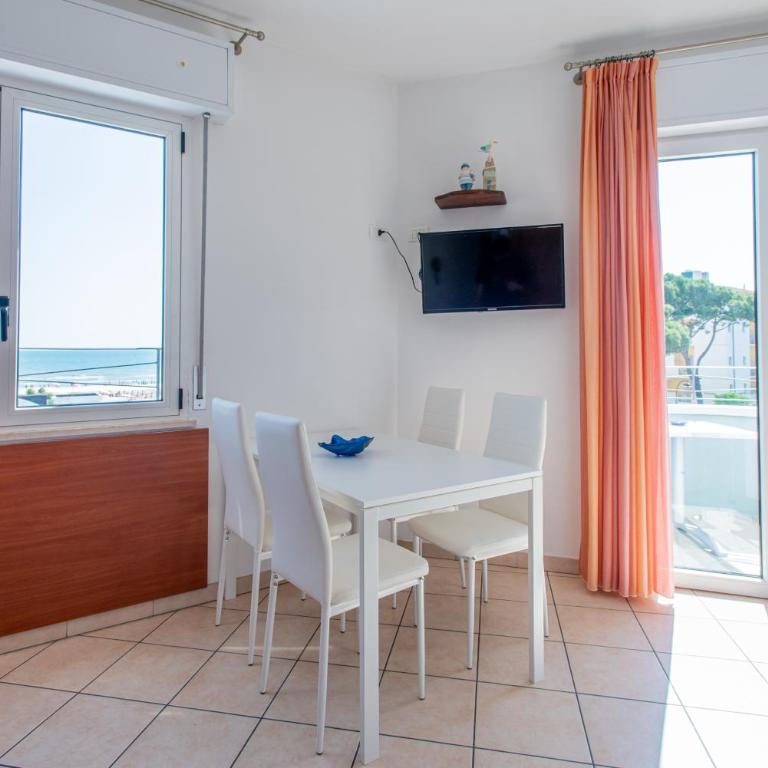 Residence Saturnia - Appartamento con 1 Camera da Letto e Vista Mare - 1