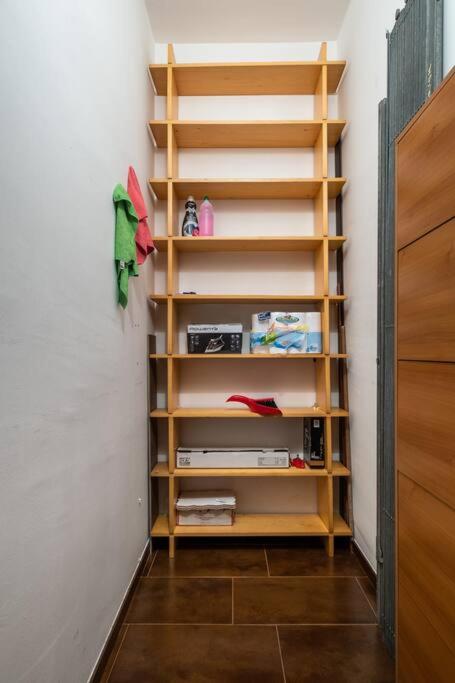 Bologna centrale, a 2 passi dal cuore della città - Two-Bedroom Apartment - 7