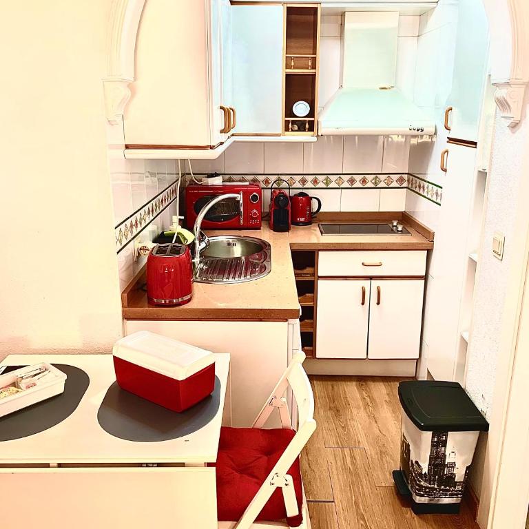 Ana's Apartment parking gratuito - Studio Apartment - 15