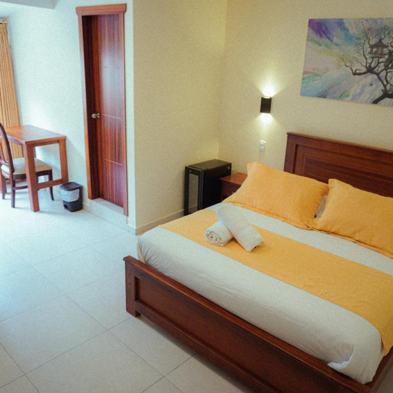Hostal CañaLimeña - Habitación Deluxe con cama extragrande - 1