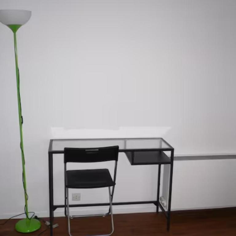 Bel appartement meublé et aménagé - Studio avec Balcon - 4
