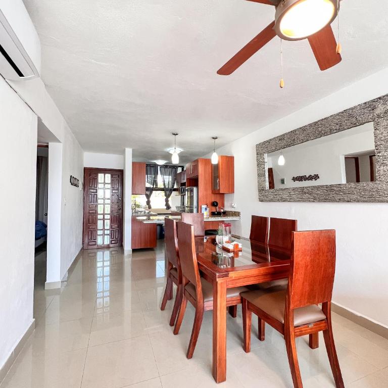 Bello Mar de Cancun, Beautiful 2Br 2Ba Condo overlooking beach spectacular view! - Two-Bedroom Apartment - 15