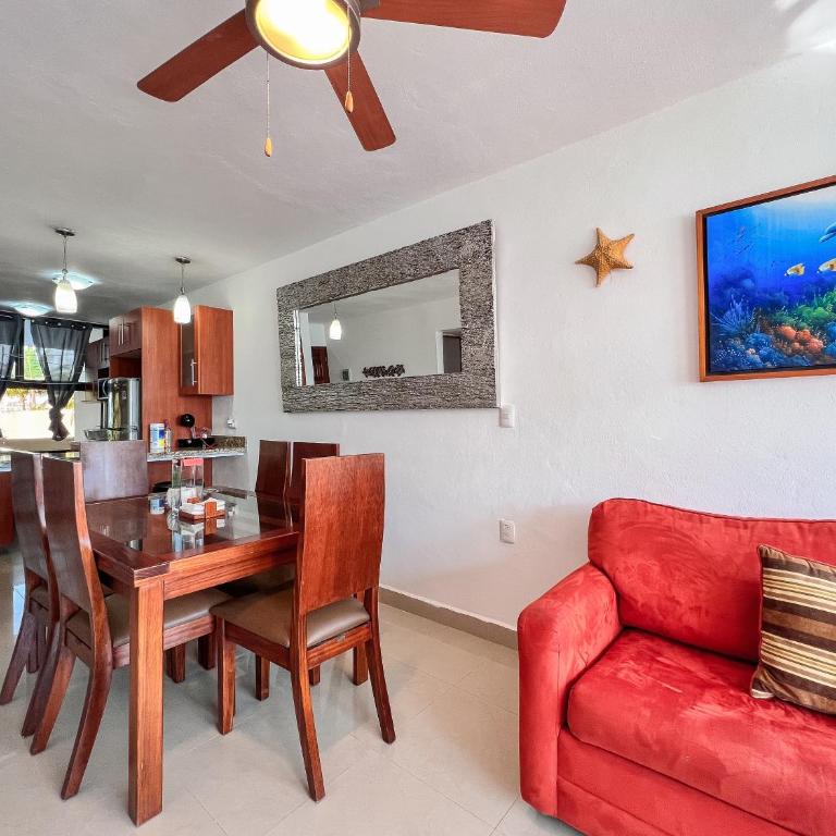 Bello Mar de Cancun, Beautiful 2Br 2Ba Condo overlooking beach spectacular view! - Two-Bedroom Apartment - 40