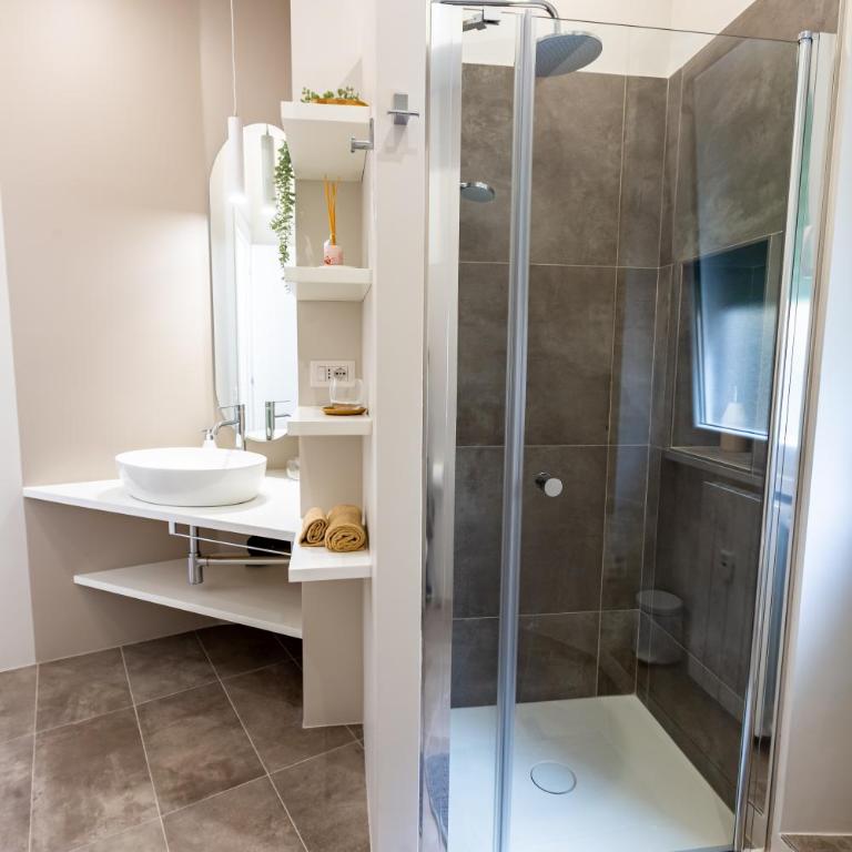Noh Spacious Modern Home for 8 with 3 BDR 2 Bathrooms - Appartamento con 3 Camere da Letto - 36
