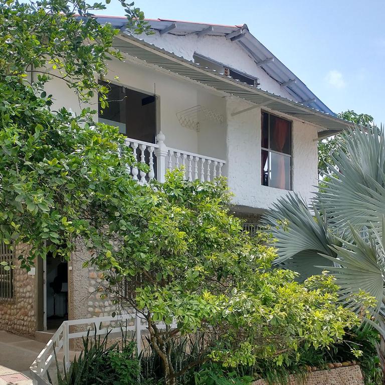 FINCA VILLA MAGALY en medio de la Naturaleza - Four-Bedroom House - 8