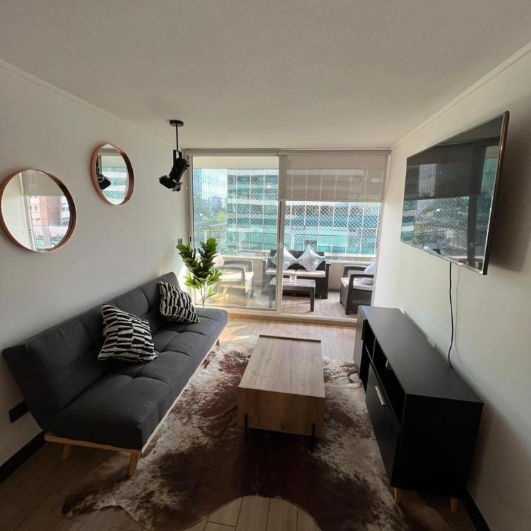 2 dormitorios a pasos de la CLC - Two-Bedroom Apartment - 1