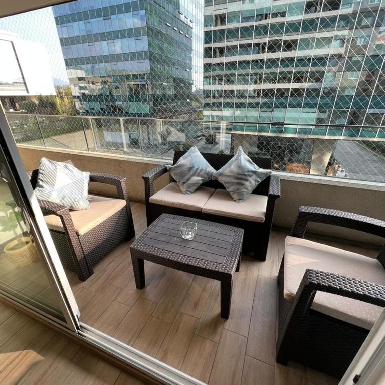 2 dormitorios a pasos de la CLC - Two-Bedroom Apartment - 6