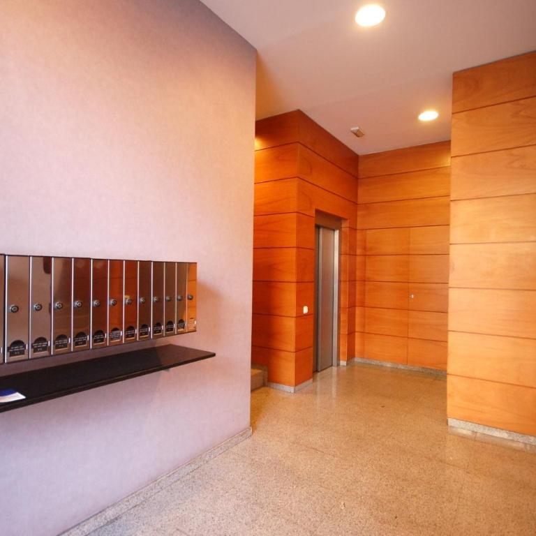 Lets Holidays BIG TERRACE APARTMENT IN BARCELONA - Apartment - 36