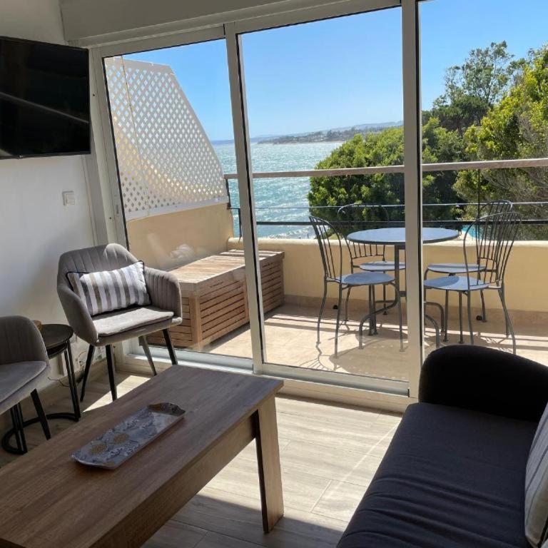 Seaside View Apartment - Two-Bedroom Apartment - 3