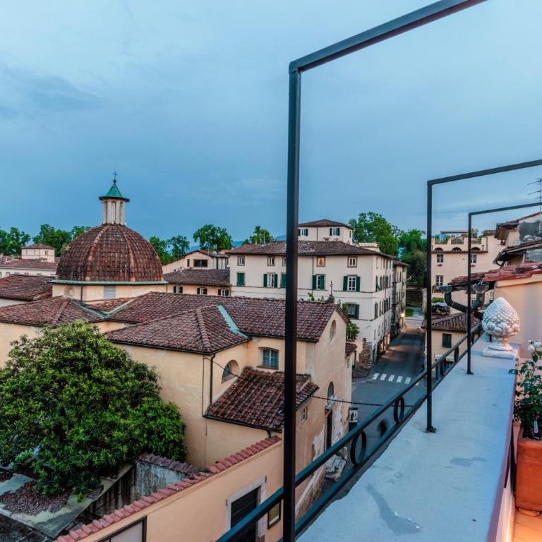 Toscana Lucca centro attico esclusivo con grande terrazza panoramica - Casa con 1 Camera da Letto - 17