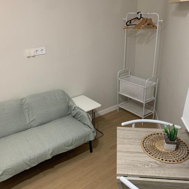 Plaza de España independent house - Four-Bedroom House - 8