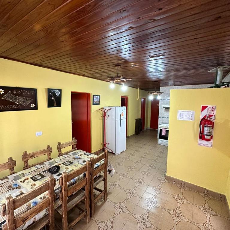 Hospedaje FORMOSA - Casa Unifamiliar de 3 dormitorios - 4