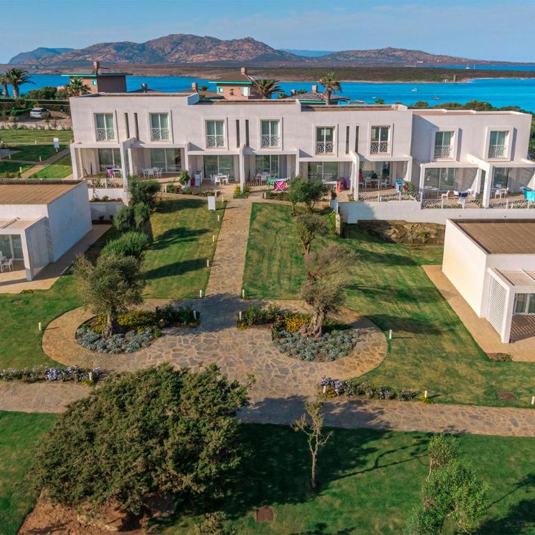 Stunning Capo Falcone Apartments 2 Bedrooms sleeps 6 - Appartamento - 29