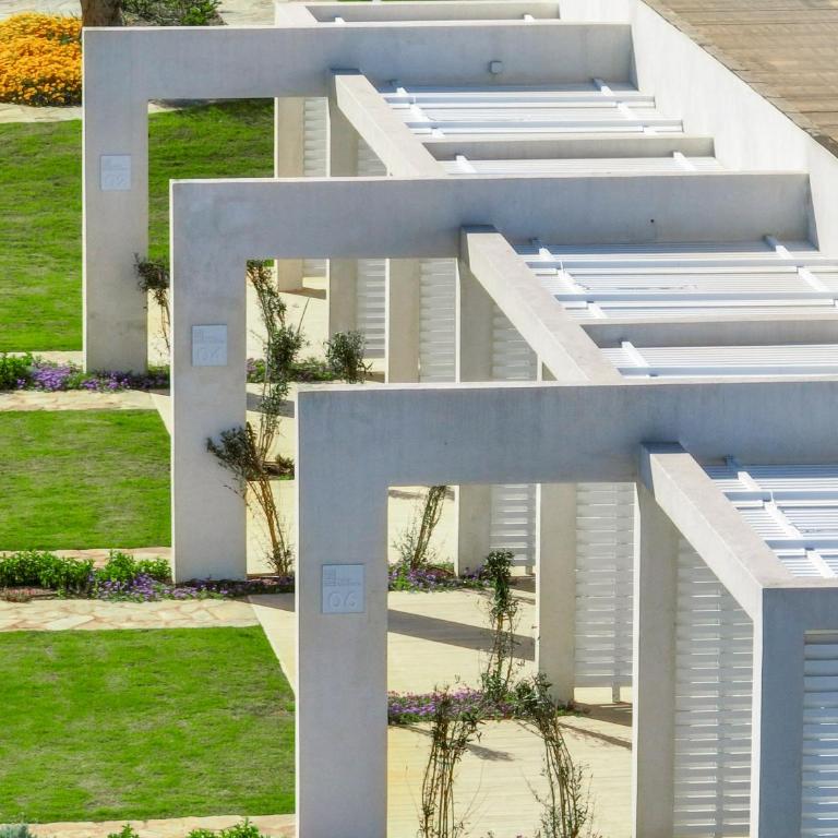 Stunning Capo Falcone Apartments 2 Bedrooms sleeps 6 - Appartamento - 30