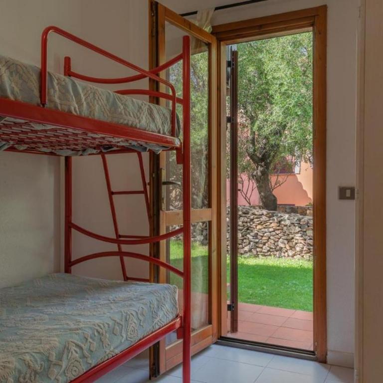 Outstanding Residenze Gallura 2 Bedroom sleeps with Child - Apartment - 7