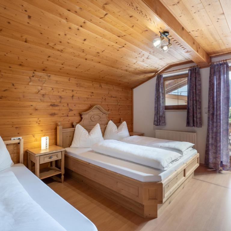 Haus Ascher-Gruber - Two-Bedroom Apartment with Shower - 11