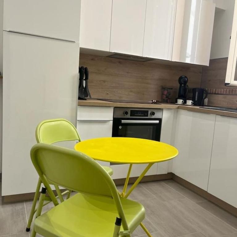 Varavilla, Très jolie 2P proche Monaco - Studio-Apartment - 2