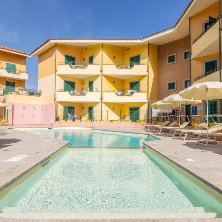 Quaint Residence I Mirti Bianchi 1 Bedroom Sleeps 2 persons num0488n - Apartment - 37