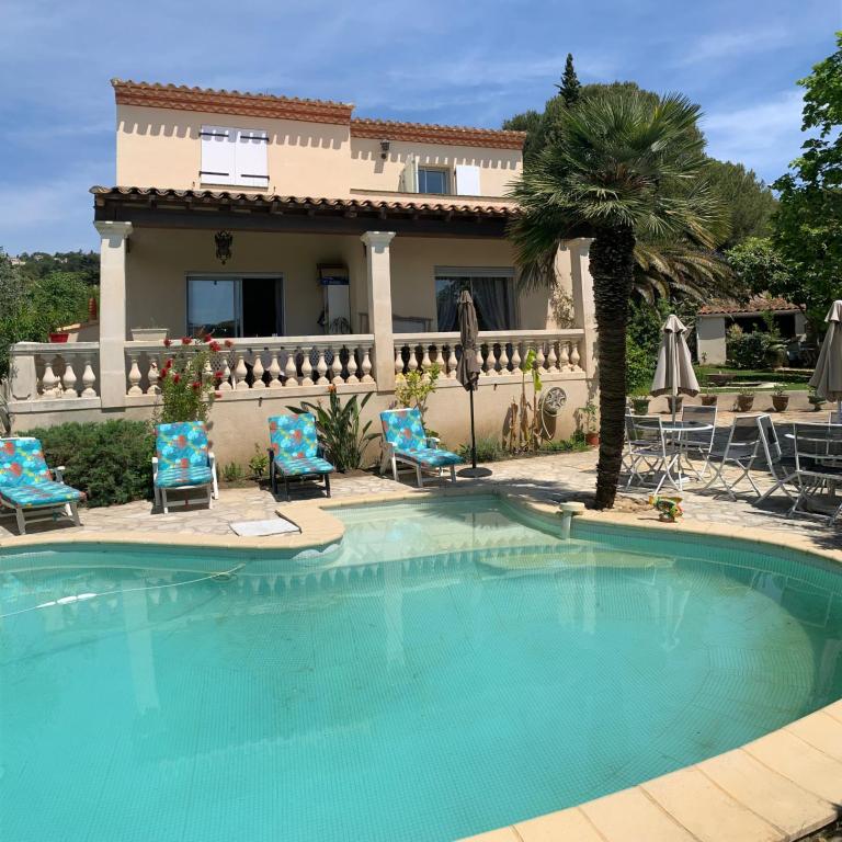 Grande chambre dans villa proche de la plage - Grande Chambre Double - 1
