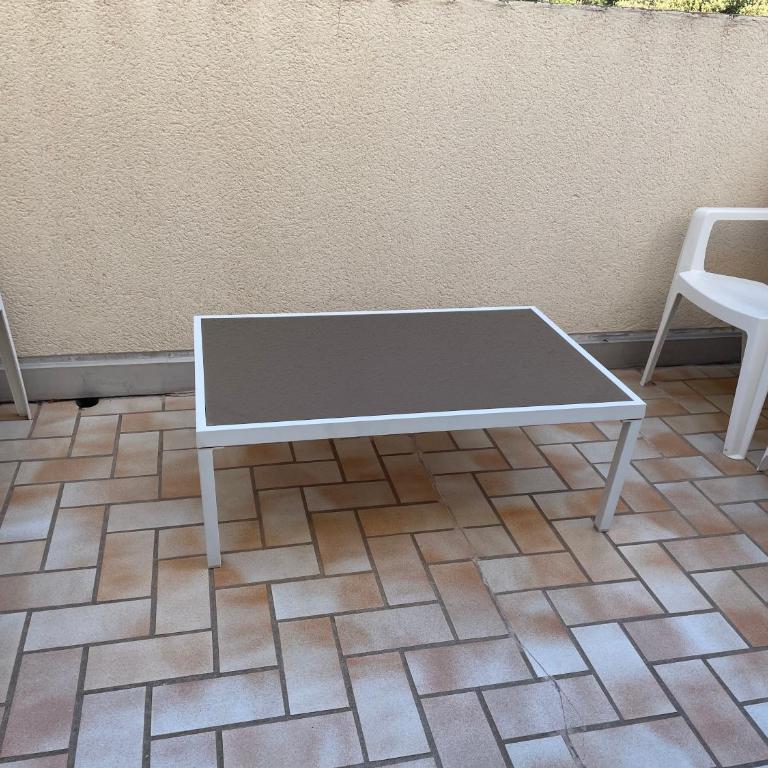 Grande chambre dans villa proche de la plage - Grande Chambre Double - 5