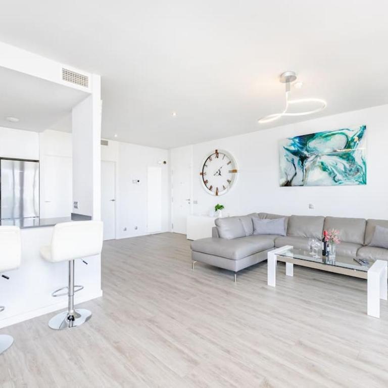 Stunning 2 bedroom Ground floor Le Mirage RDR339 - Two-Bedroom Apartment - 5