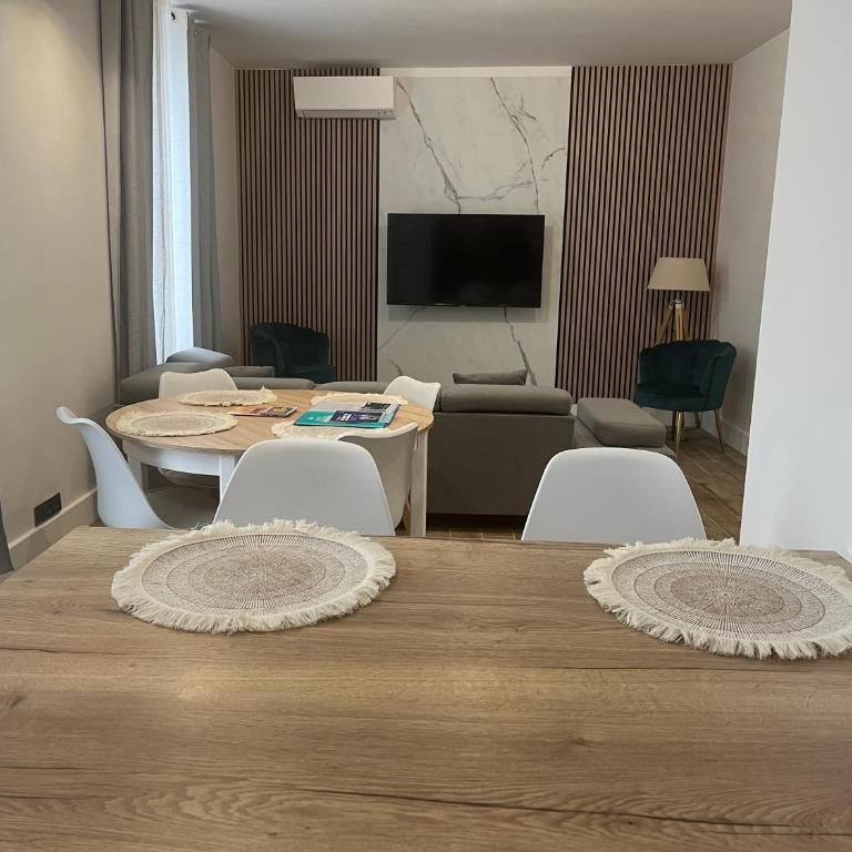 Le Victor - Two-Bedroom Apartment - 6