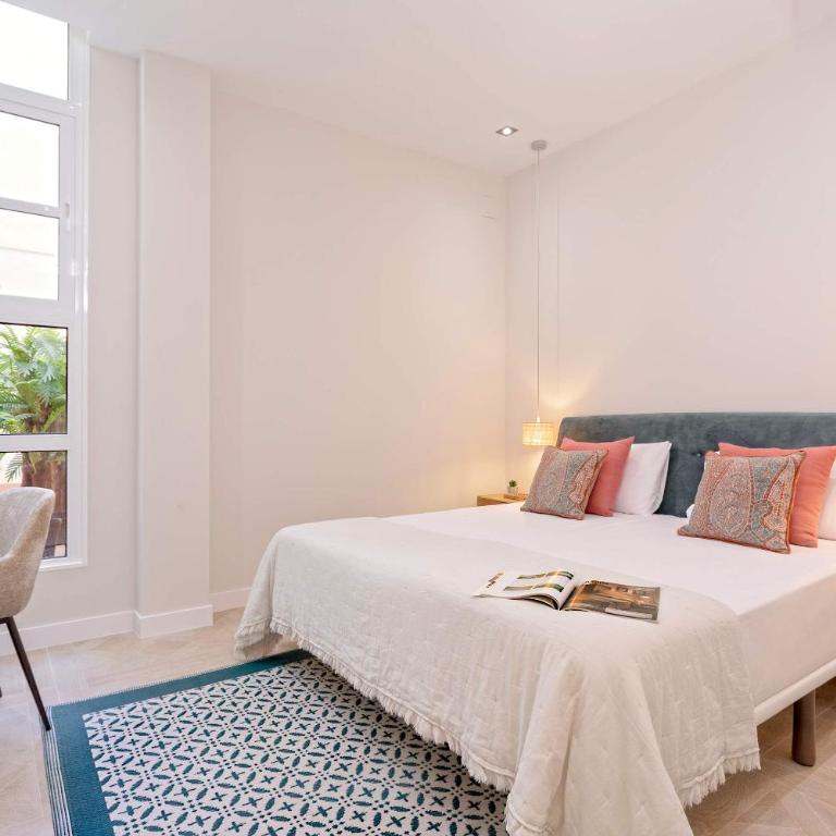 Genteel Home Plaza del Obispo - Apartamento de 2 dormitorios - 5