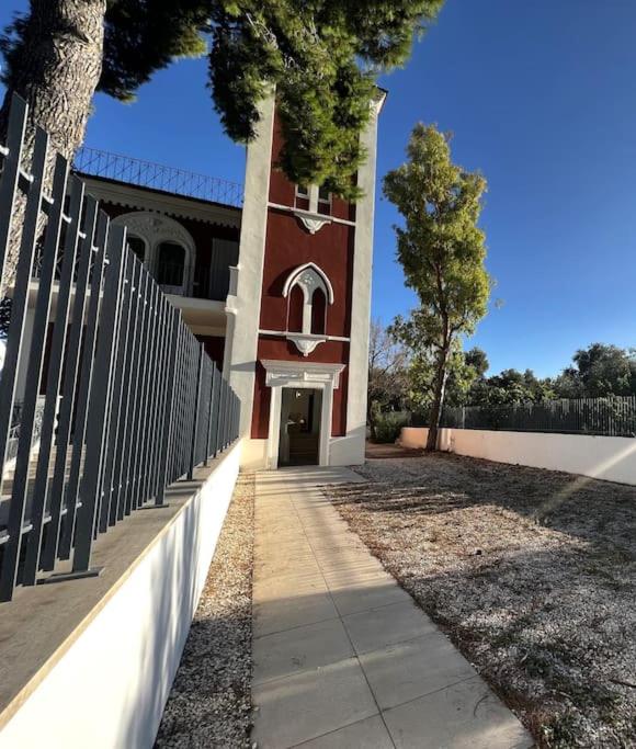 Liberty Villa 2 - Two-Bedroom House - 38