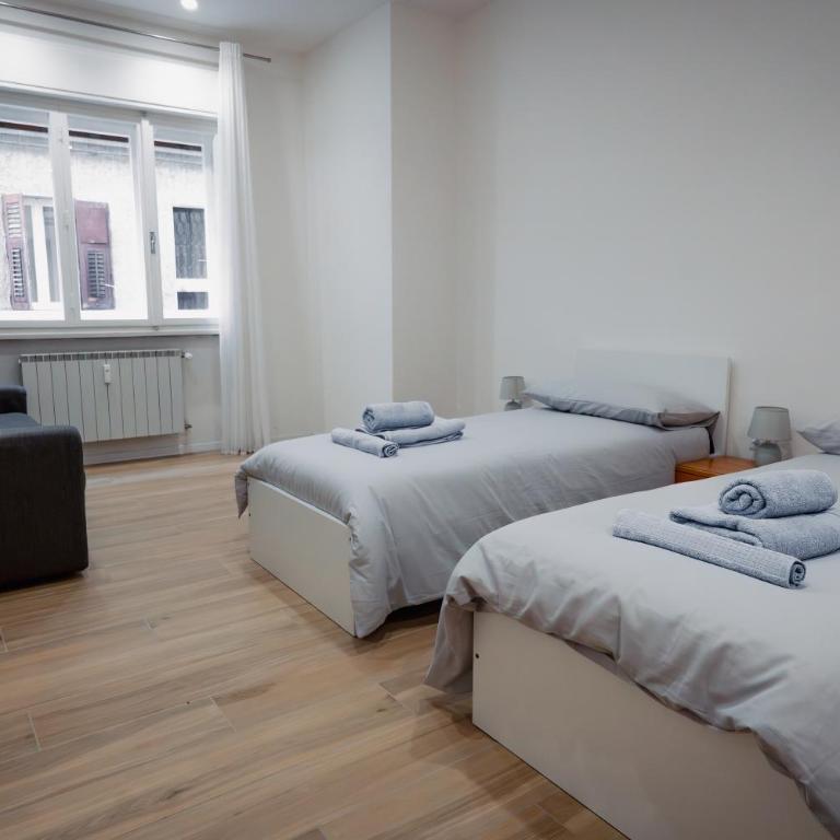 [Centro Storico] Moderno Trilocale con Balcone - Appartamento con 2 Camere da Letto - 22