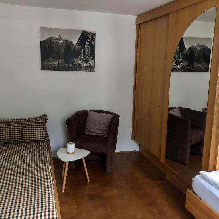 Haus Huber - Apartment mit 3 Schlafzimmern und Dusche - 5