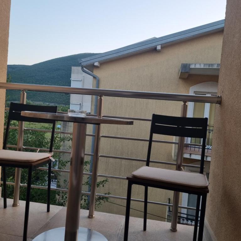 Apartmani Mihailovic - Triple Room with Balcony - 2