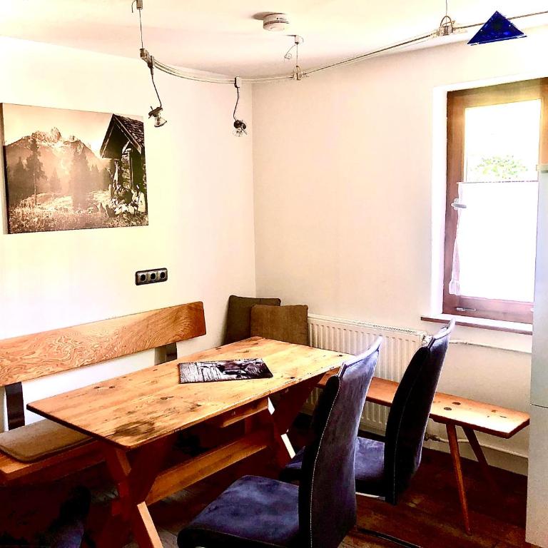 Haus Huber - Apartment mit 3 Schlafzimmern und Dusche - 11