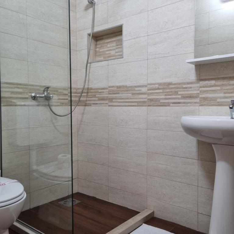 Apartmani Mihailovic - Standard Queen Room - 1