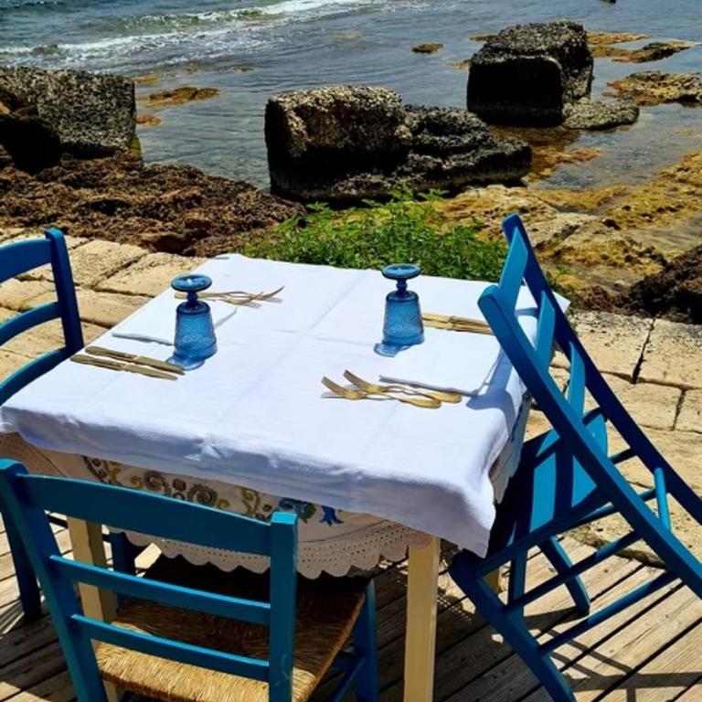 Dimora dell’Ozio in riva al mare - Three-Bedroom Villa - 65
