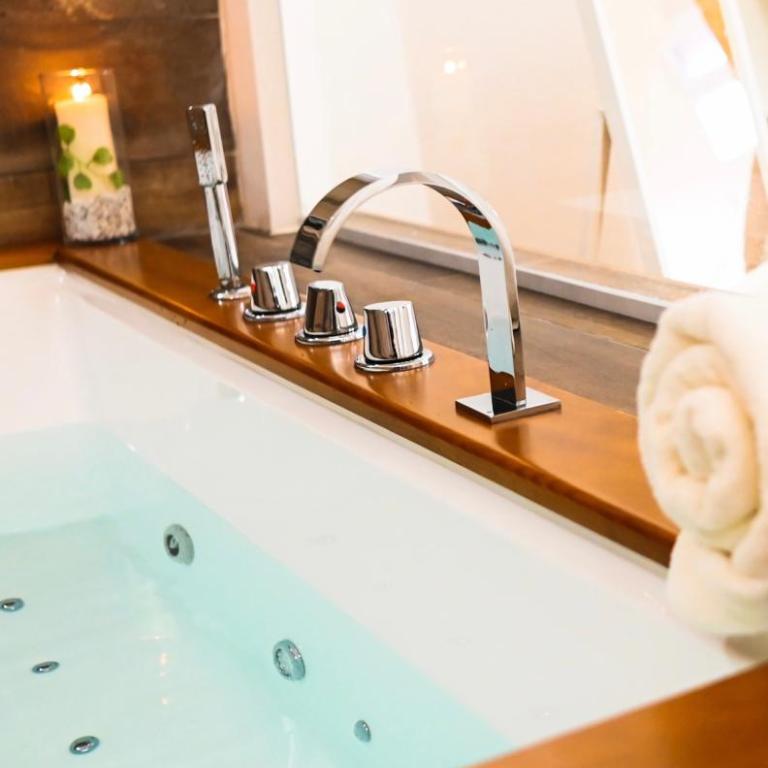 Victory Suite 31 - Suite Deluxe con Vasca Idromassaggio - 1