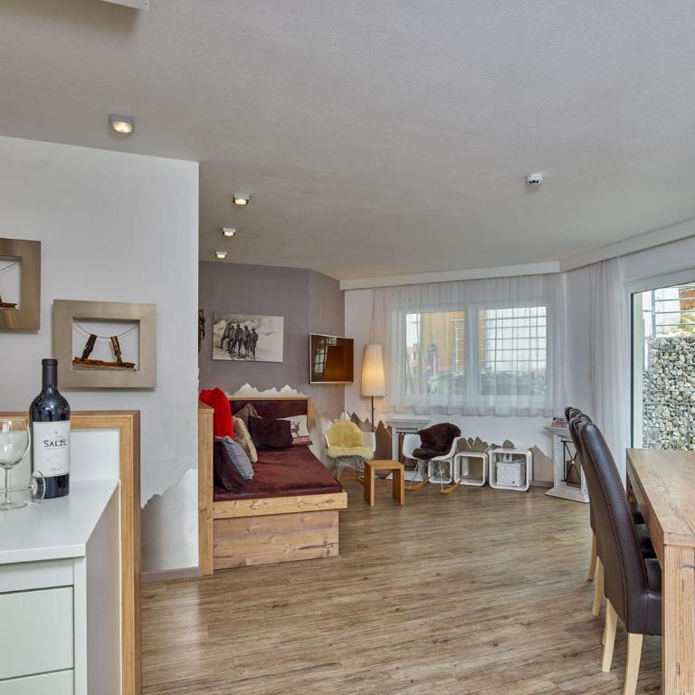 Alpen Diamond Penthouse & Apartment - Apartment mit 3 Schlafzimmern und Terrasse - 9