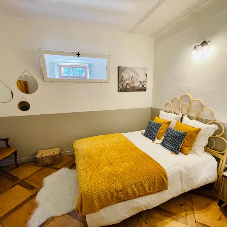 Maison Gabriel - Logement charmant au cœur de la Cité Médiévale - T3 75m2 - Appartamento con 2 Camere da Letto - 3