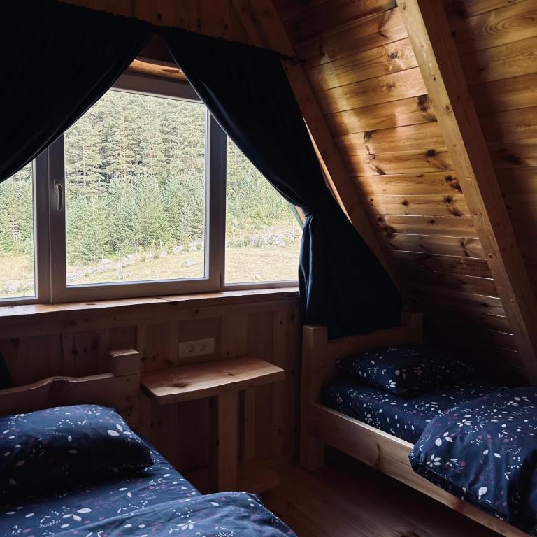 Nomad Lodge Zminica - Two-Bedroom House - 24