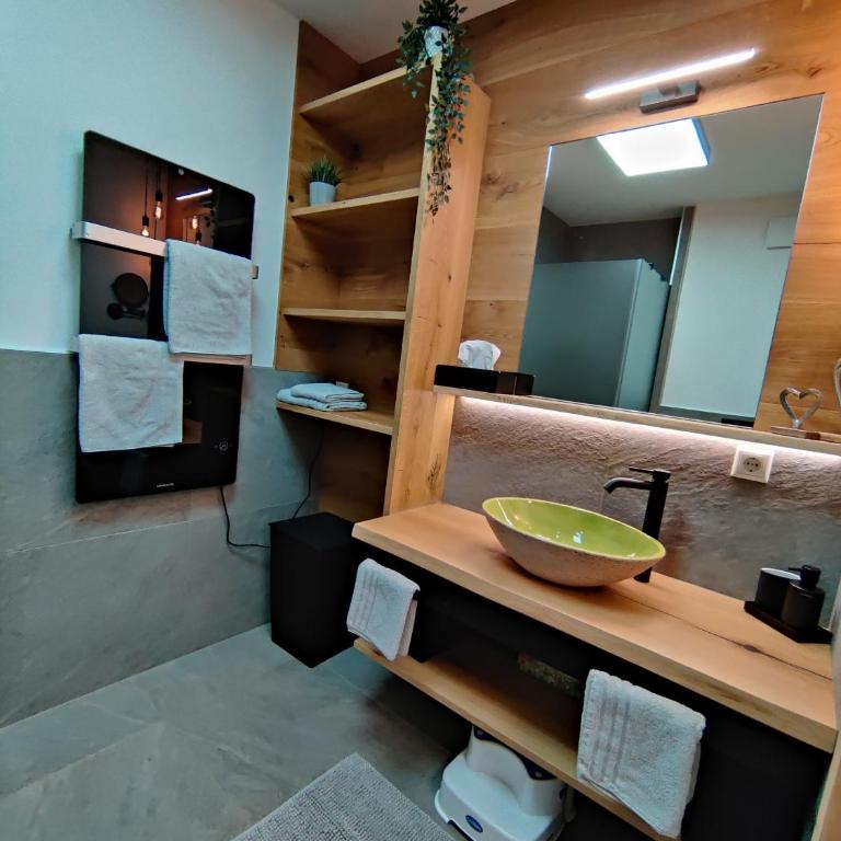 DaHome Appartements - Apartment mit 3 Schlafzimmern - 9