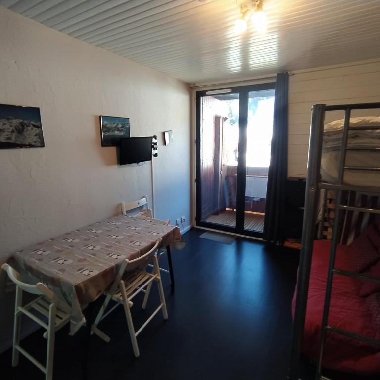 Studio 3 personnes au pied des piste plateau de Bonascre - Ax 3 domaines Eté Hiver - Appartement 1 Chambre - 11