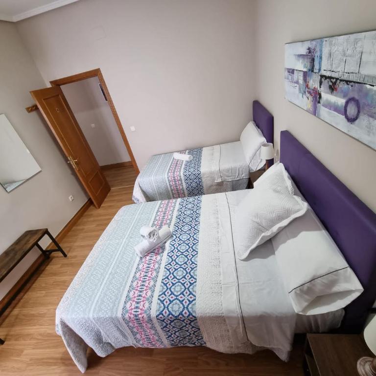 Pension Loinaz - Habitación Triple con baño compartido - 5