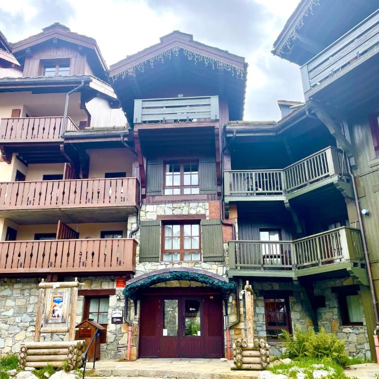 ARC 1950 - APPARTEMENT MODERNE - SAUNA HAMMAM JACUZZI - 4 Personnes - Appartement 1 Chambre avec Balcon et Vue sur les Montagnes - 19
