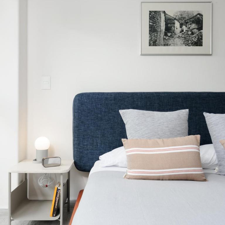 Choapan 28 - Lux Apartments in Condesa - Suite with Balcony - 1