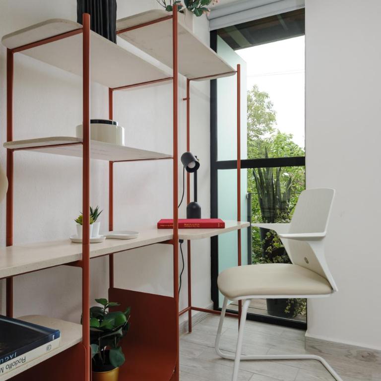 Choapan 28 - Lux Apartments in Condesa - Suite with Balcony - 9