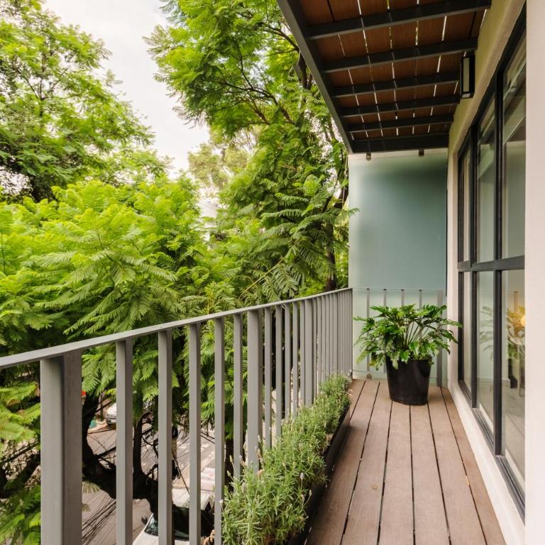 Choapan 28 - Lux Apartments in Condesa - Suite with Balcony - 14