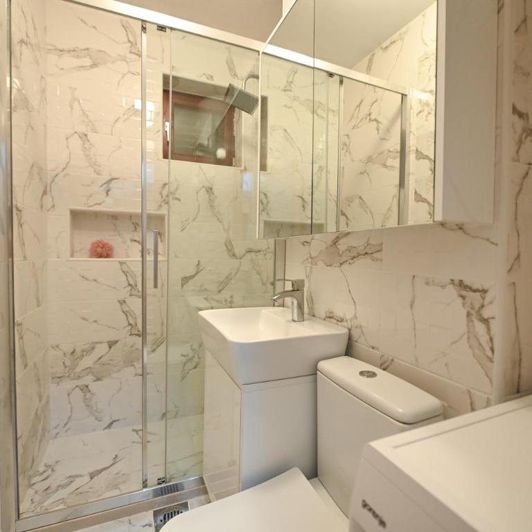 Apartman Oskar - Two-Bedroom Apartment - 8