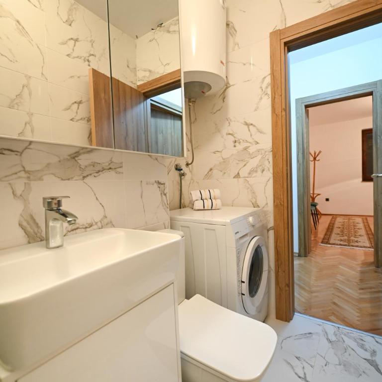 Apartman Oskar - Two-Bedroom Apartment - 9
